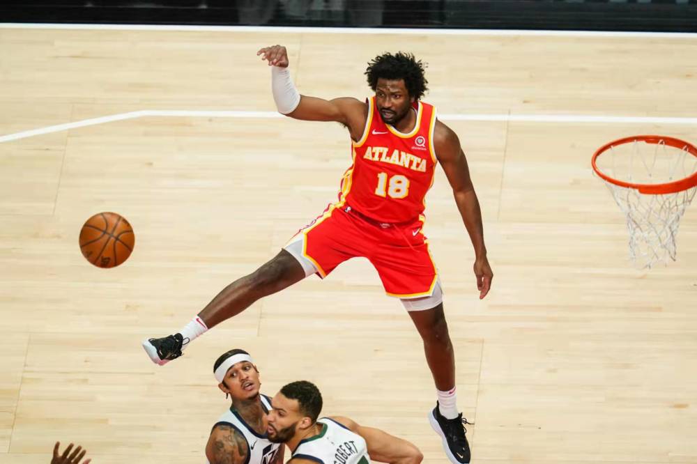 球盟会官方-老鹰前锋