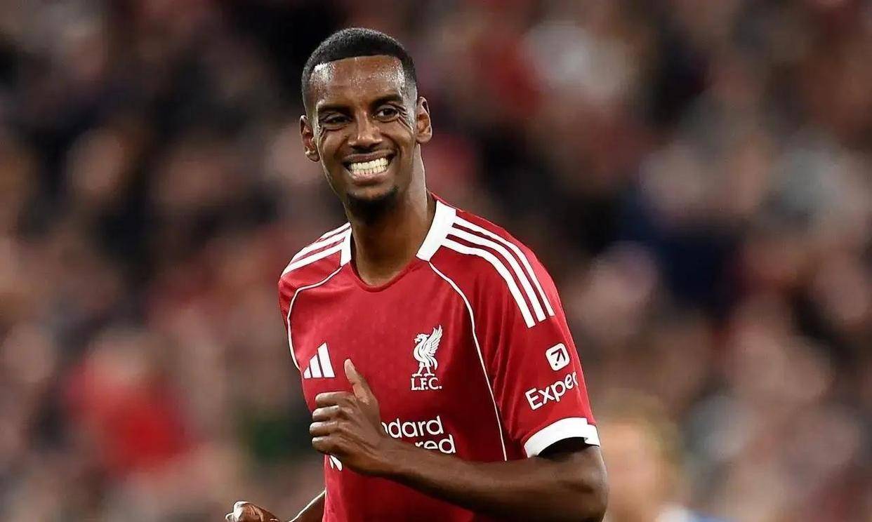 利物浦赛前合影